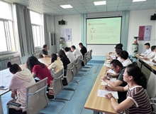 黨委副書(shū)記張開(kāi)禮在信息技術(shù)學(xué)院講黨課