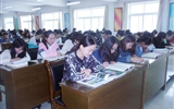 學(xué)院師生深入學(xué)習(xí)《總書記的勸學(xué)篇》《習(xí)近平勸你多讀書》《世界讀書日，我們?yōu)槟憷首x一封總理來信》，開展讀書月系列活動(dòng)