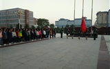 現(xiàn)代農業(yè)技術系舉行升國旗儀式