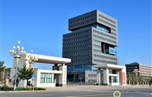 学院东门