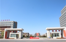 学院东门