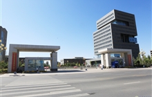 学院东门
